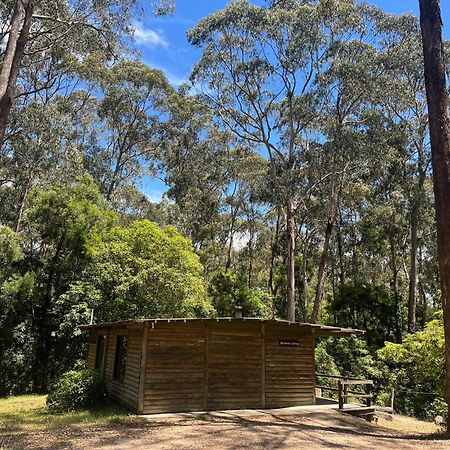 Lakes Entrance Log Cabins エクステリア 写真